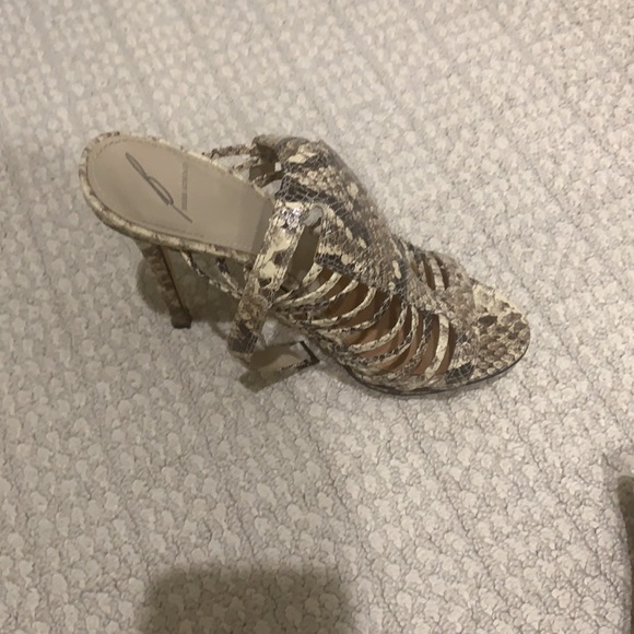 Brian Atwood vero cuoio 7 1/2 - Picture 2 of 5